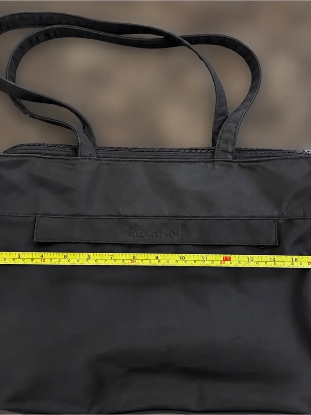 Kenneth Cole Reaction minimal black